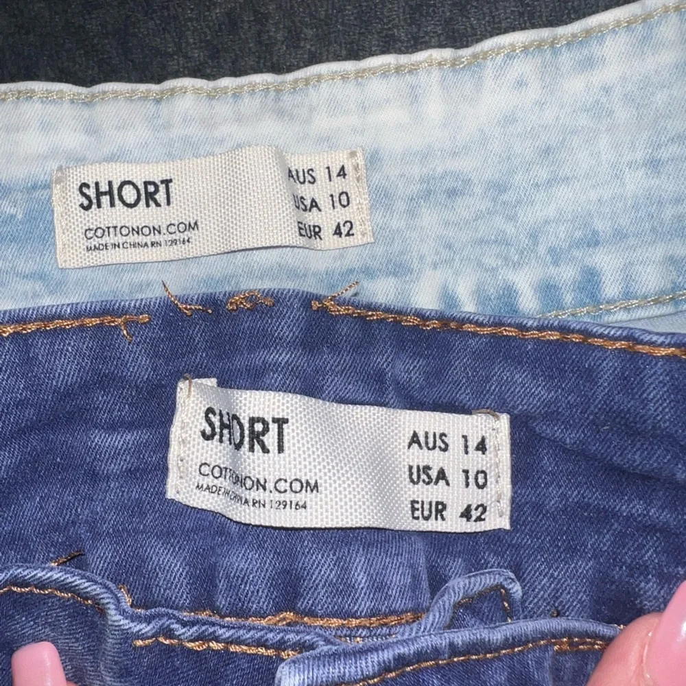 Cotton on shorts light and dark wash - Picture 3 of 5